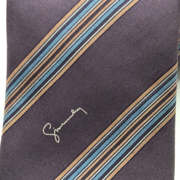 VTG Givenchy Gentlemen Paris Signature 100% Silk Slim Tie. Bar code pattern - Picture 3 of 10